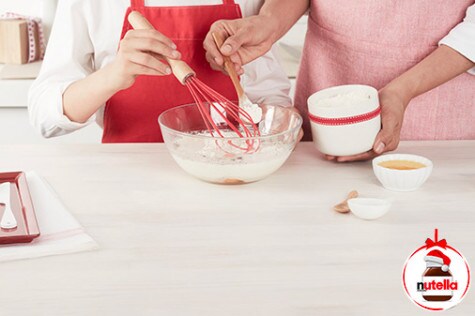 Crêpes navideñas con Nutella® elaboracion 1 | Nutella