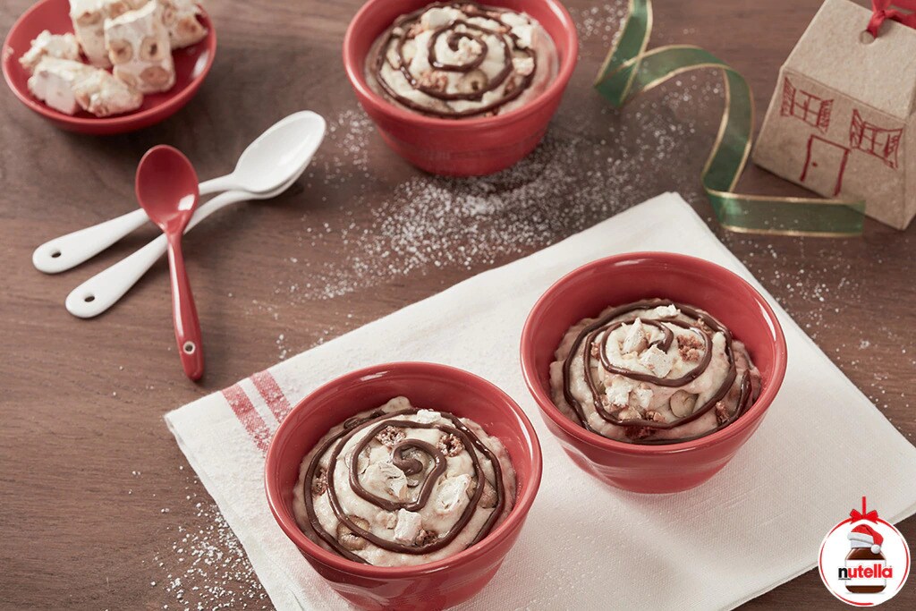 Coupes de nougat moelleux de Noël au Nutella®