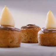 Moelleux noisette poire, cœur fondant au Nutella, délicieux.