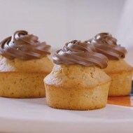 Muffins sans gluten au Nutella, texture moelleuse et légère.