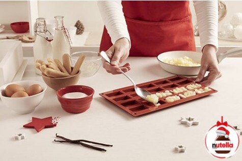 Bûche de Noël Pomme Vanille et Nutella® - étape 2 Bûche de Noël Pomme Vanille et Nutella® - étape 2