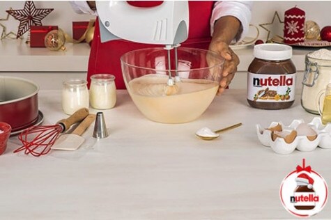 Gâteau rond de Noël au Nutella® - étape 1 Gâteau rond de Noël au Nutella® - étape 1