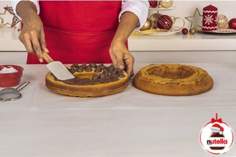 Gâteau rond de Noël au Nutella® - étape 5 Gâteau rond de Noël au Nutella® - étape 5