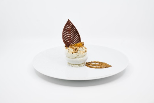Tartelette signée Clarisse, garniture crémeuse au Nutella et fruits frais.