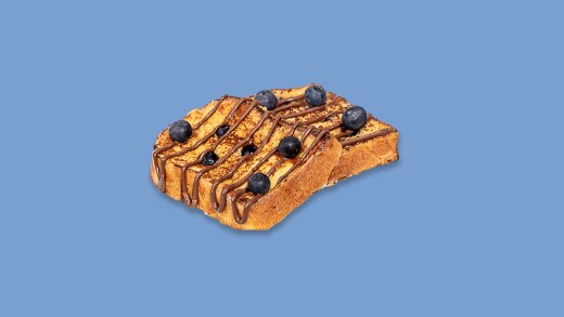Pain perdu au cassis nappé de Nutella, servi chaud.