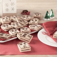 Božićni sendvič kolačići od prhkog tijesta s Nutellom®
