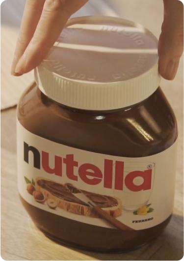 Az üveg kivül-belül I Nutella®