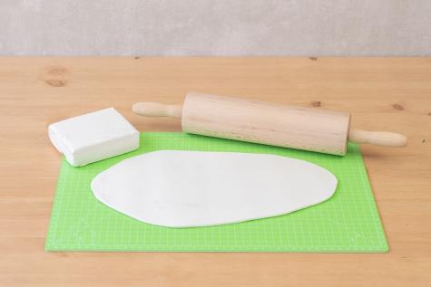 Hogyan készíthet agyag virágvázát Nutella® üvegből? 1. lépés | Nutella®