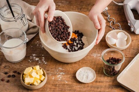 mazsolas-zsemleStep1