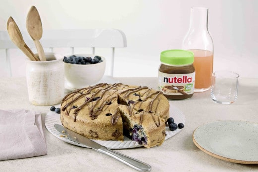 Vegán áfonyás torta növényi alapú Nutella®-val