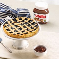 Tart with Nutella® and blueberries