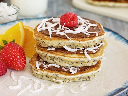 Oatcake towers with lemon, poppy seed and Nutella®