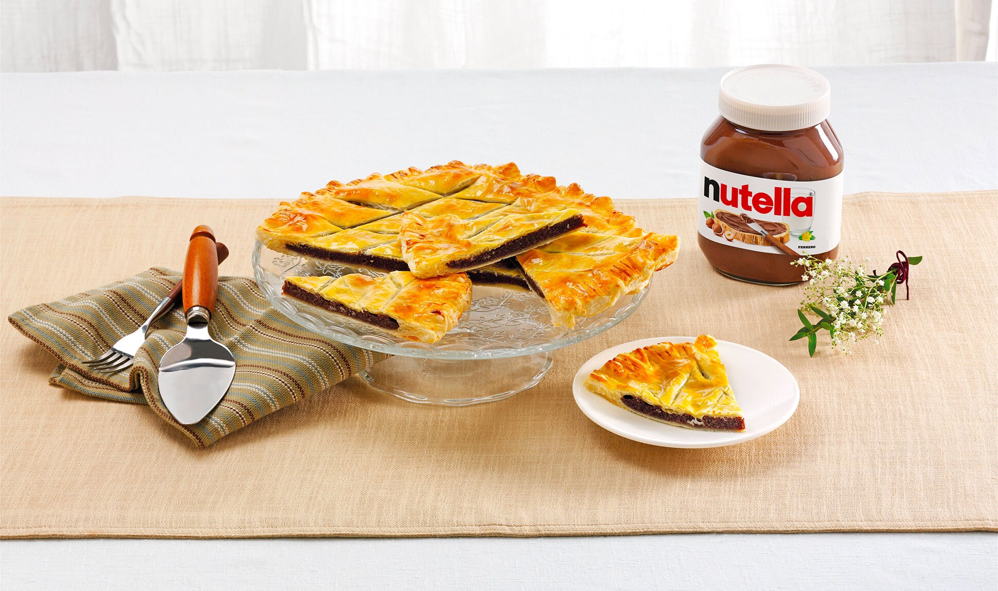 image of Tarta de hojaldre con Nutella® | Recetas | Receta de Nutella®