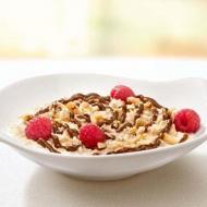 Porridge with Nutella® and fruit
