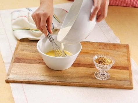 Crêpes au Nutella® et aux noisettes - Step 1 | Nutella