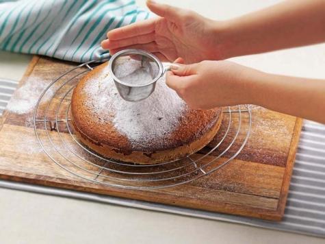 Gâteau aux noisettes et au Nutella® - Step 3 | Nutella