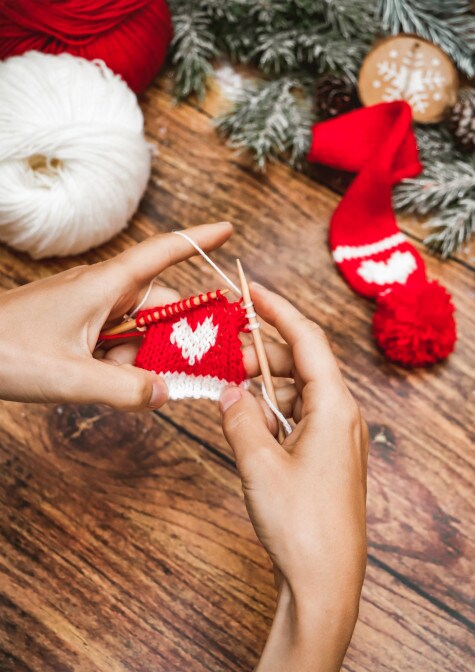 Knit Your Own Nutella® Jar Scarf Step 2 | Nutella® Knit Your Own Nutella® Jar Scarf Step 2 | Nutella®