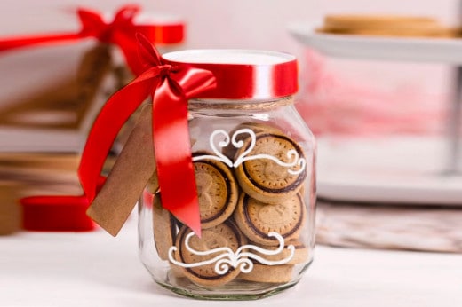 Biscuits in a Nutella® jar