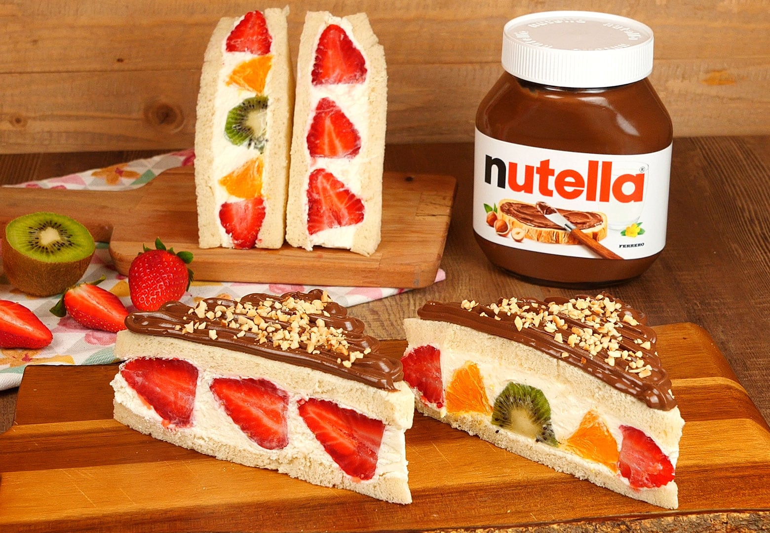 Sandwich dolce fruit-sando con Nutella: risultato finale ricetta in foto.