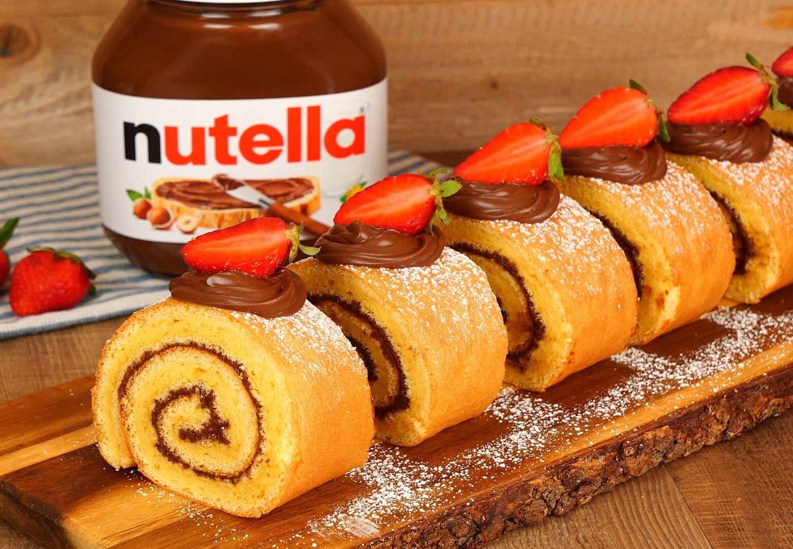 Rotolo giapponese farcito con Nutella: foto del risultato finale.