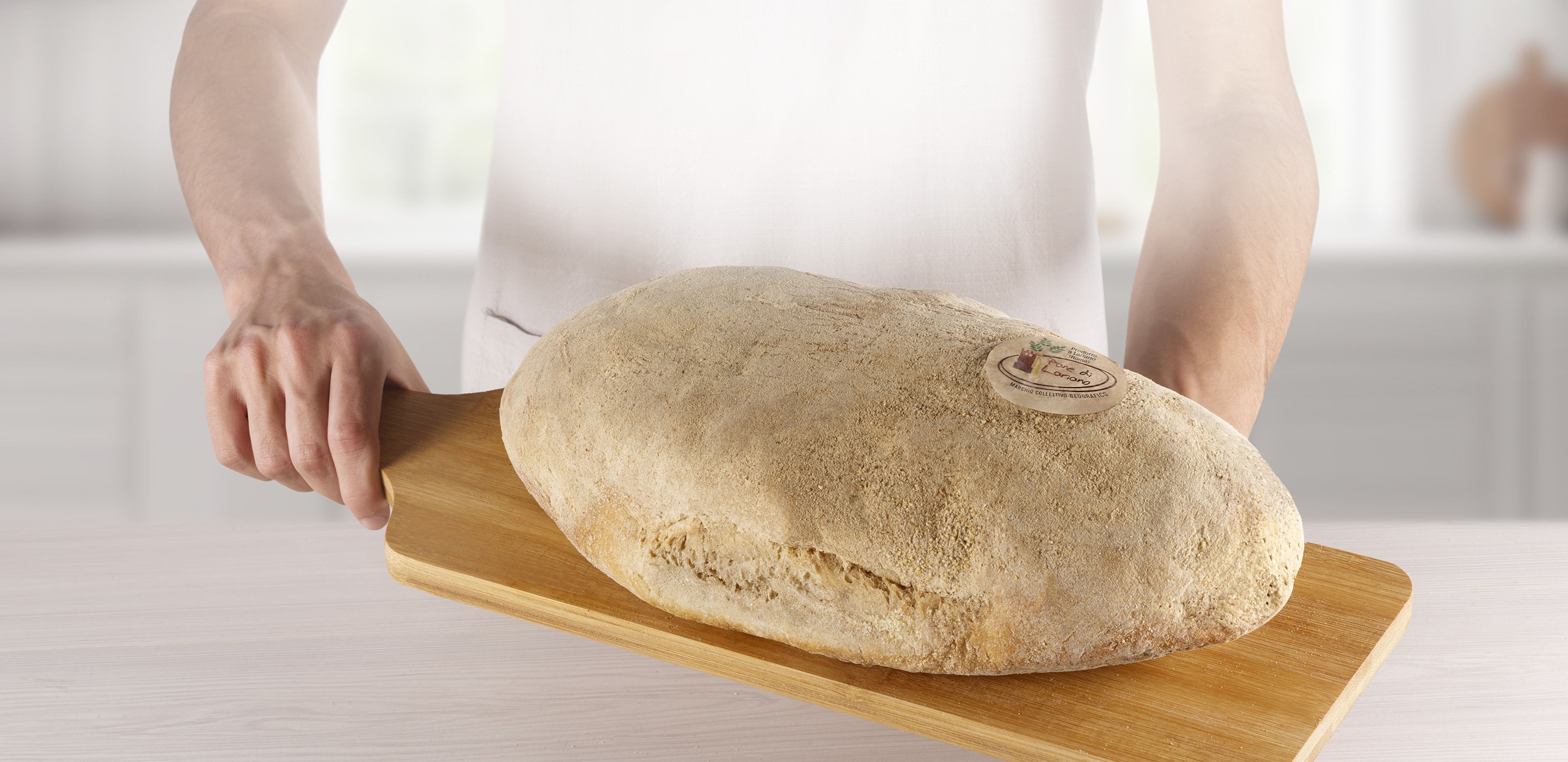 lariano_pane_2880x1400