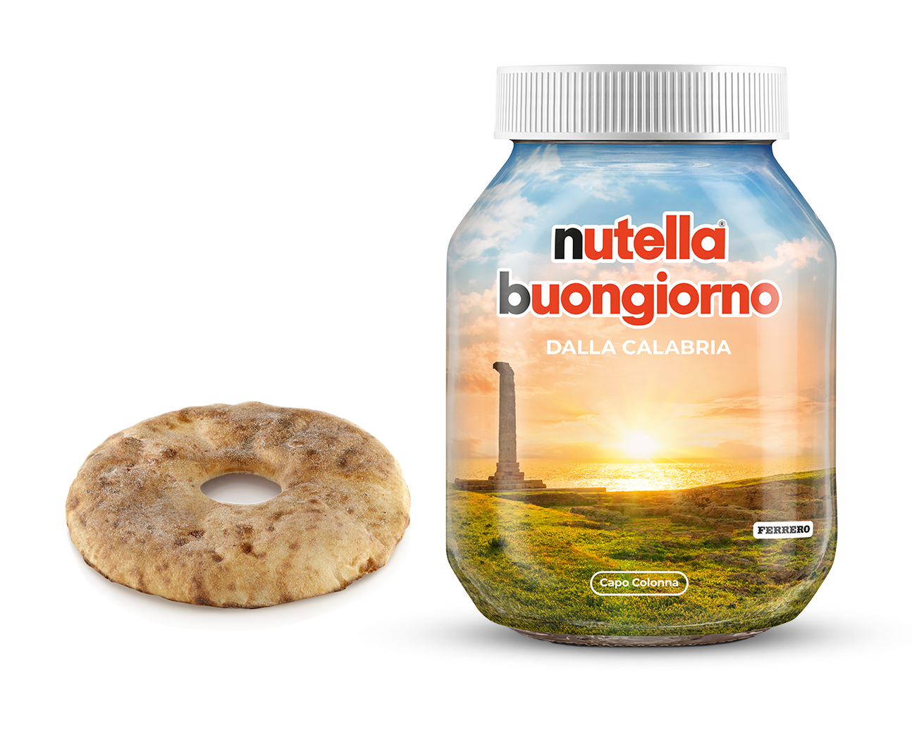 Un barattolo di Nutella con confezione speciale che riporta la scritta "nutella buongiorno Dalla Calabria" e mostra un’immagine panoramica della colonna greca antica di Capo Colonna, con il sole al tramonto sullo sfondo.
