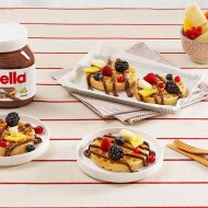 Waffles con Nutella® e frutta | Nutella