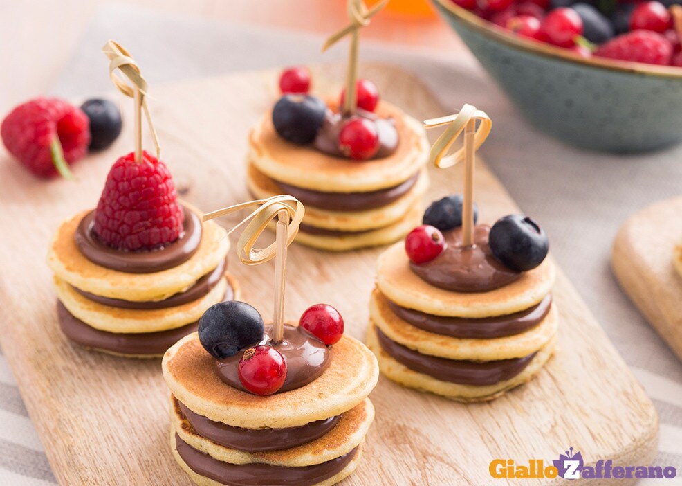 Mini pancake con Nutella® e frutta | Nutella