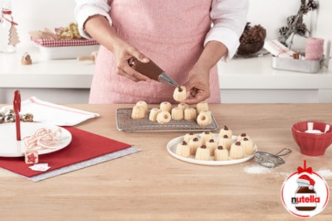 Pan di Spagna alle mandorle con Nutella® Step 3 | Nutella