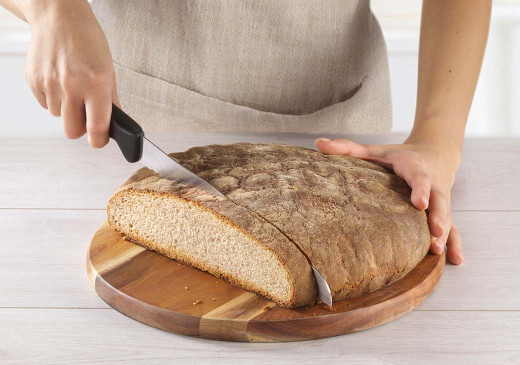 Pane nero di Coimo taglio