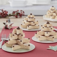 누텔라®로 만드는 크리스마스 트리 케이크