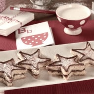 누텔라®로 만드는 별 모양 프렌치 토스트