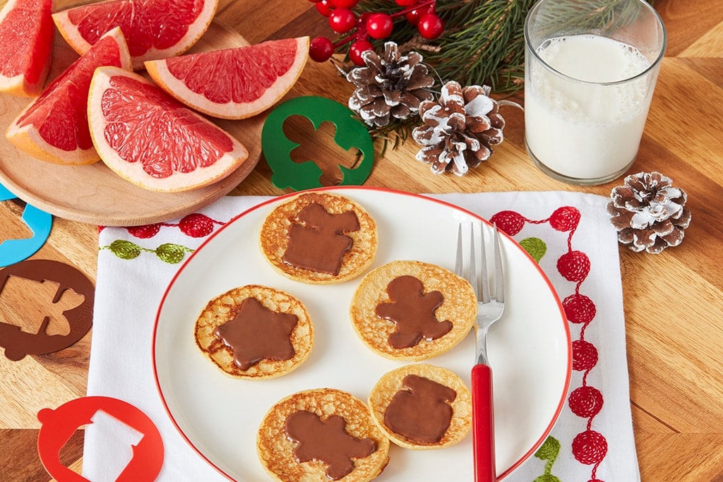 Mini Hot Cakes de Navidad con crema de avellanas Nutella®