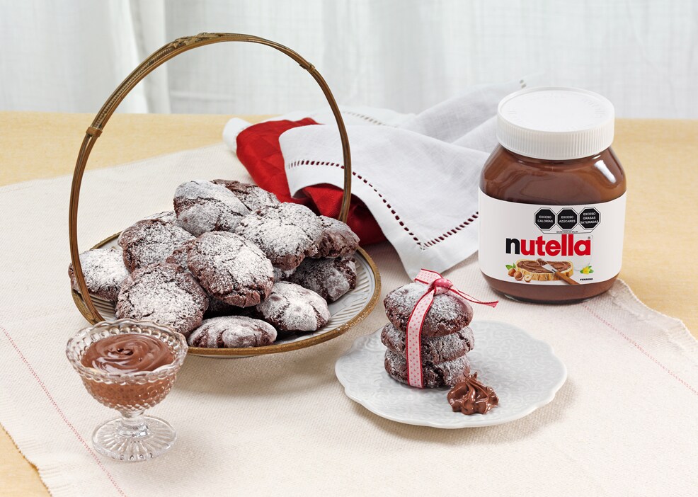 Galletas Ricciarelli de chocolate negro con Nutella®