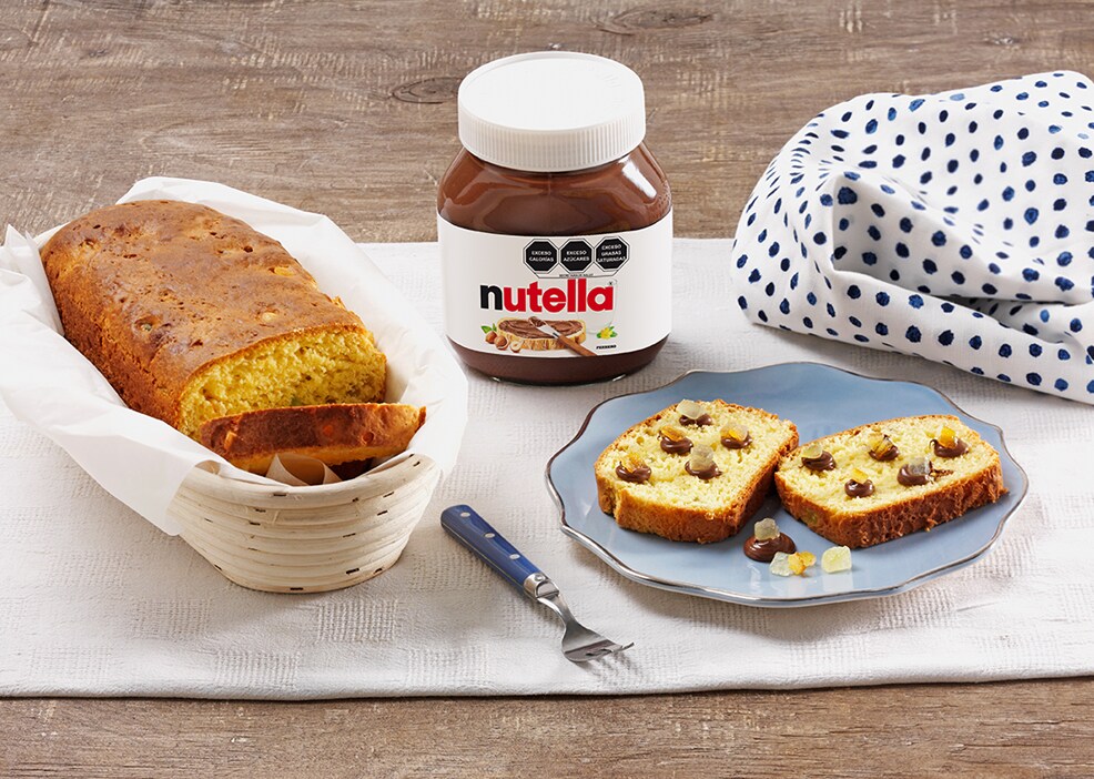 Rebanadas de pan Brioche con Nutella® y cítricos confitados