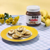 Galletas de mantequilla con Nutella® y plátano 