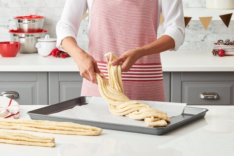 Corona de brioche con Nutella® - paso 3