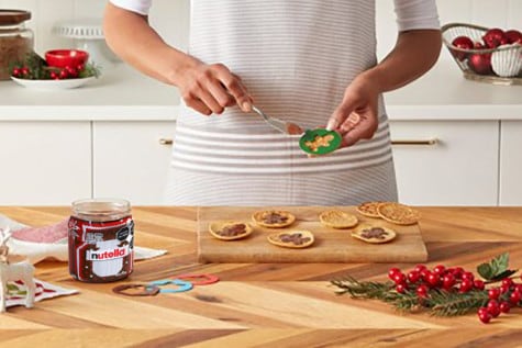 Mini Hotcakes de 4 ingredientes con crema de avellanas NUTELLA® - paso 3