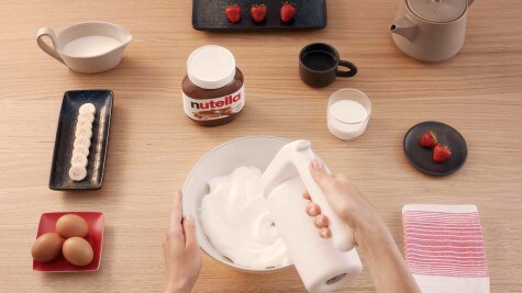 Fluffy pancakes by Nutella