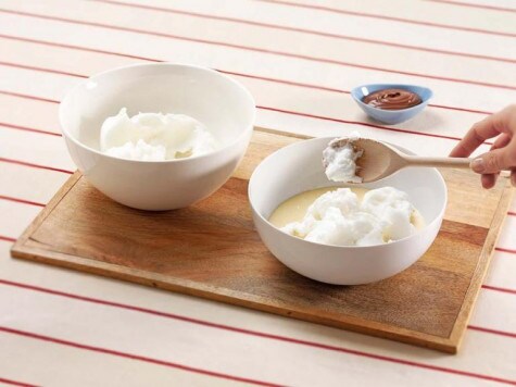 Mini-pannenkoeken met Nutella® en fruit - STAP 2 Mini-pannenkoeken met Nutella® en fruit - STAP 2