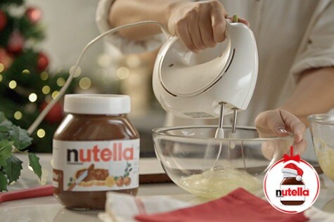 Limoenmango kerststronk met Nutella® 2 | Nutella Limoenmango kerststronk met Nutella® 2 | Nutella