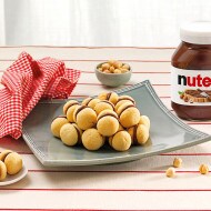Baci di Dama (Italian Hazelnut cookies) with Nutella®
