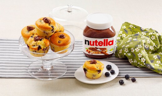 Muffins with Nutella® and blueberries