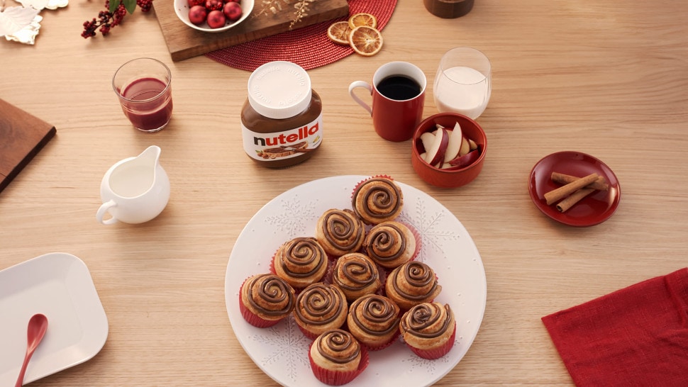 Christmas Cinnamon Rolls by Nutella®