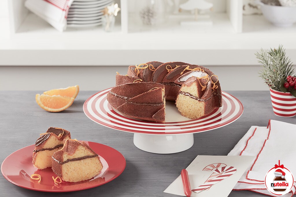 Pomarańczowa świąteczna babka z kremem Nutella®