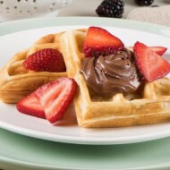 Gofry belgijskie z truskawkami i kremem Nutella®
