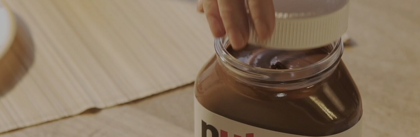 Otwieranie słoika Nutella | Nutella