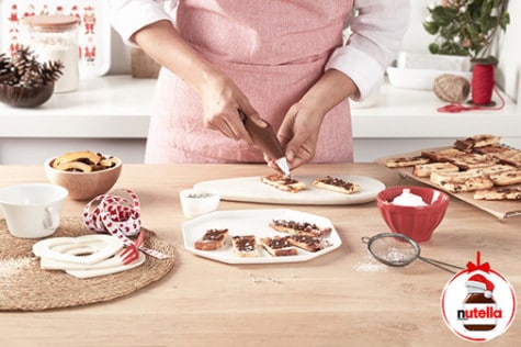 Dekorowanie grzanek z Panettone kremem Nutella®