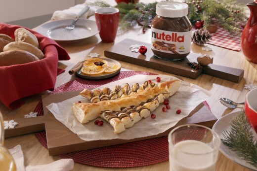 Przepis na ciasto choinka z kremem Nutella®