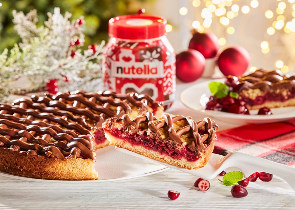 Kruche, świąteczne ciasto z owocami i kremem Nutella® | Nutella Kruche, świąteczne ciasto z owocami i kremem Nutella® | Nutella